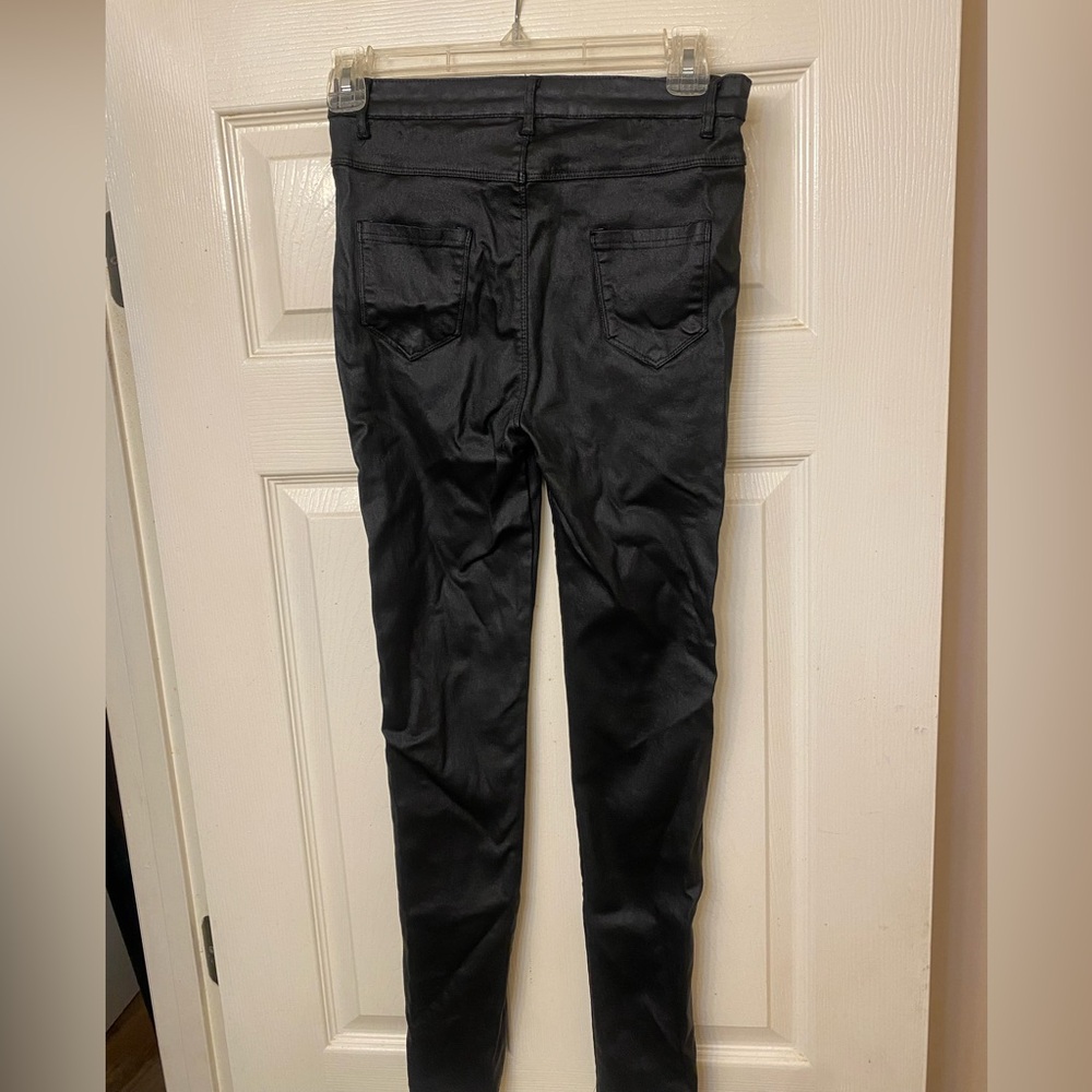 Chic Black Skinny Jeans for Women